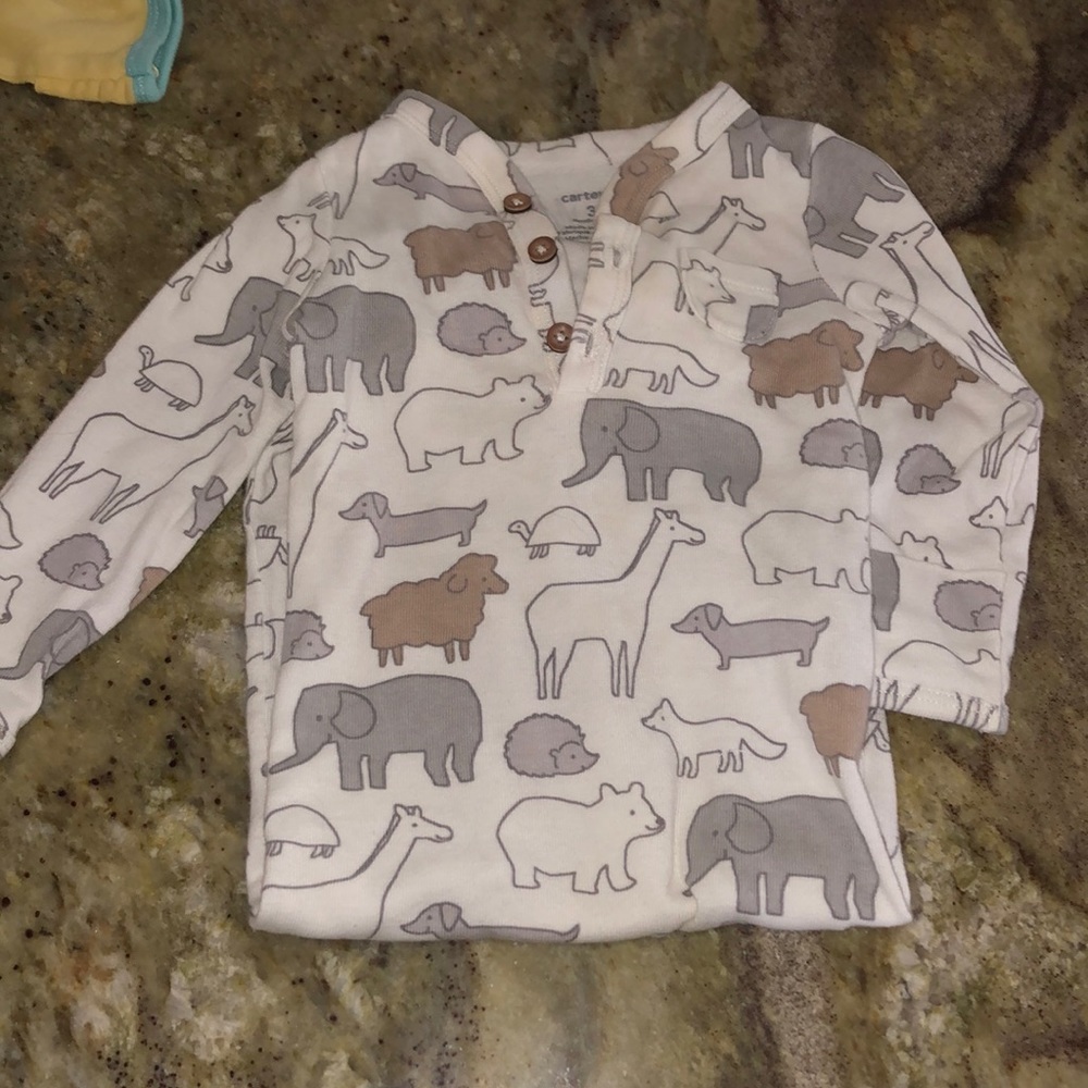 Carter’s sleep gown